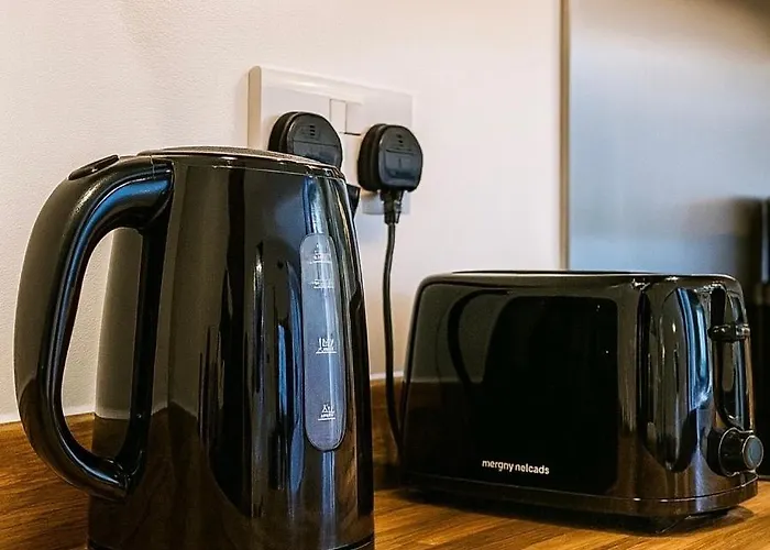 New York Luxe & Free Onsite Parking Apartment *