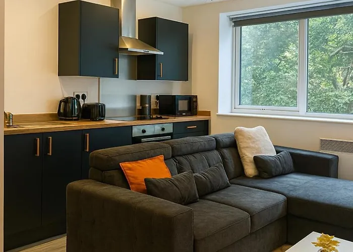 New York Luxe & Free Onsite Parking *